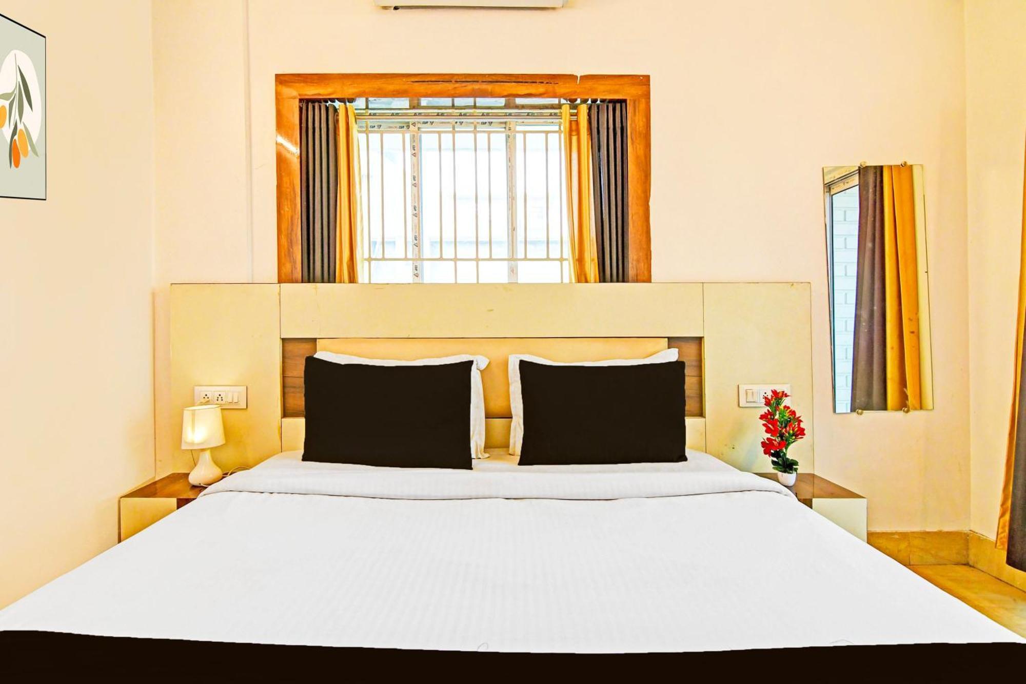 Super Hotel O Ruby Near Acropolis Mall كولكاتا المظهر الخارجي الصورة