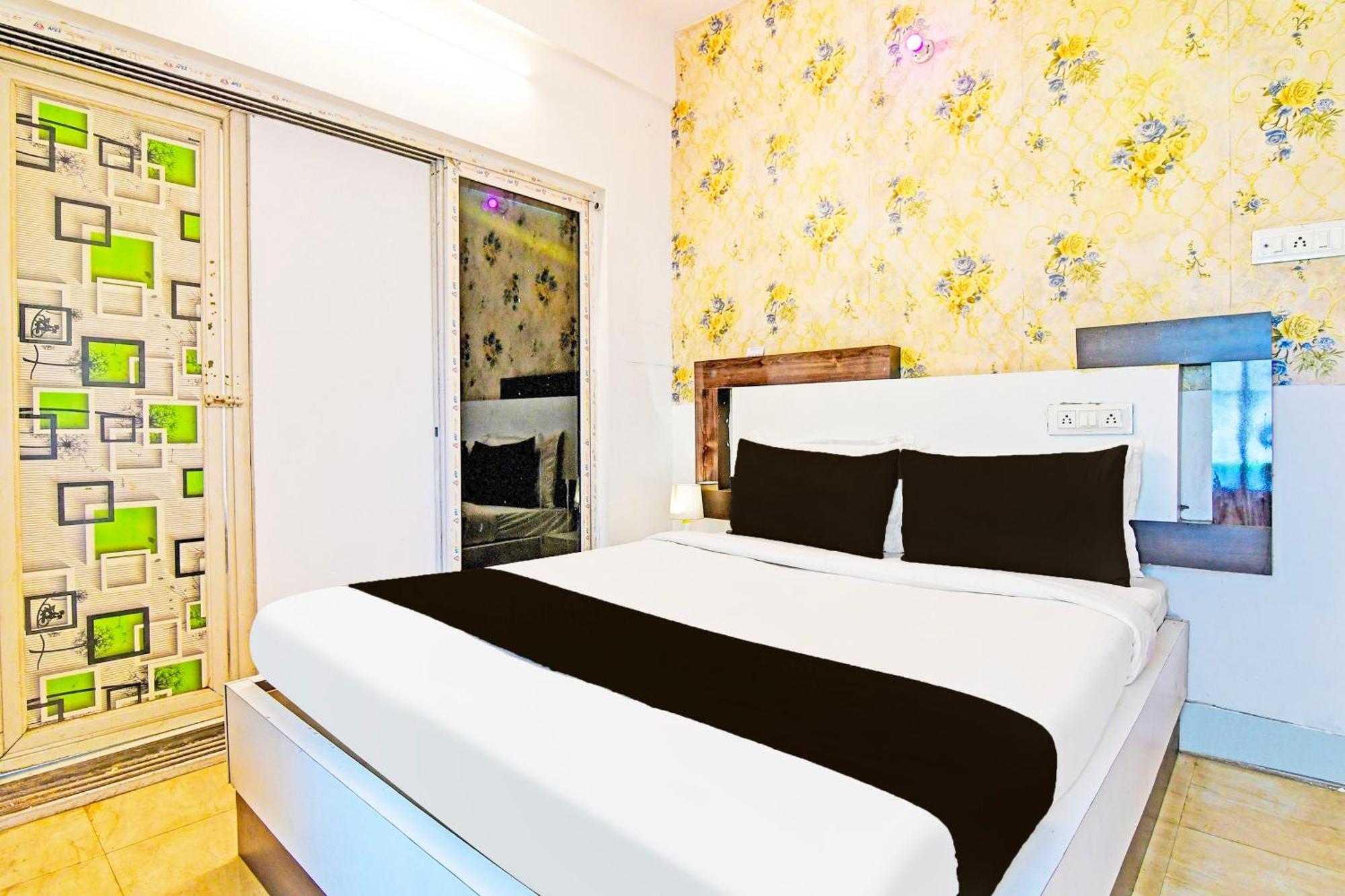 Super Hotel O Ruby Near Acropolis Mall كولكاتا المظهر الخارجي الصورة